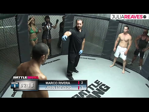 ❤️ Ultimate Fighter fucks wata lamba yarinya dama bayan fada a cikin zobe ️❌ a mu