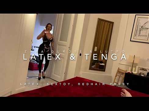 ❤️ Jaruma mai jajayen kaya sanye da rigar latex mai cin duri ️❌ a mu