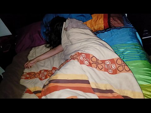 ❤️ Stepson yana dukan mahaifiyar mahaifiyarsa yayin da take barci. ️❌ a mu